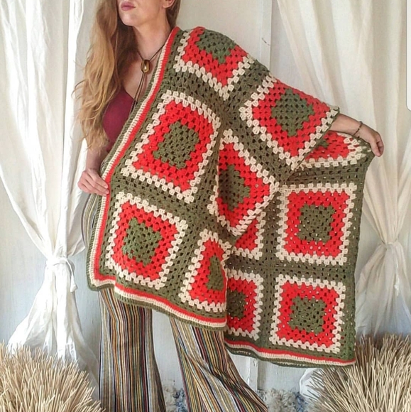 Vintage Handmade Granny Square🌵🌼 - Picture 2 of 4